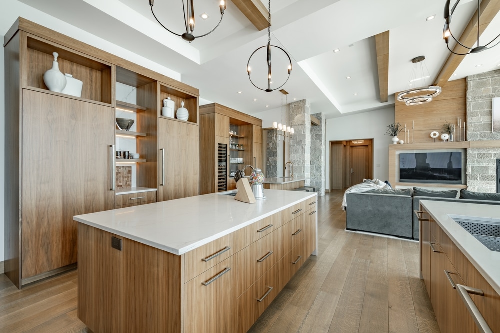How can I find a thoughtful full-house remodel in Hinsdale and the vicinity?